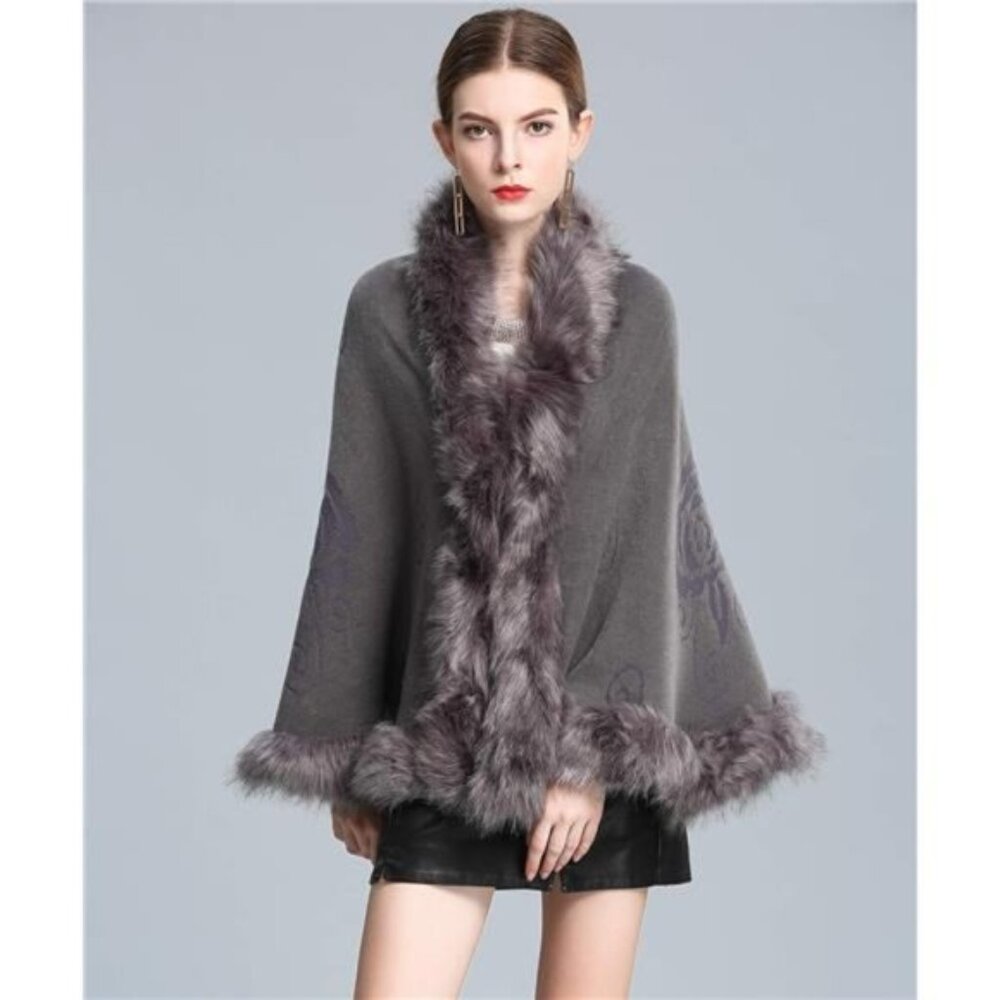 WOMEN's Luxury Faux Fur Shawl Gray